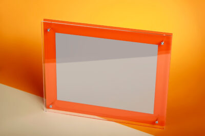 Bilderrahmen aus Plexiglas, Acrylglas mit Distanzschraube - für Blattformate und Fotos